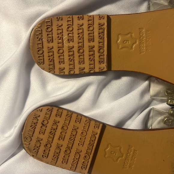 Mystique Agadir Multi Rainbow Leather Slide with Crystals Size 5 - Picture 4 of 7